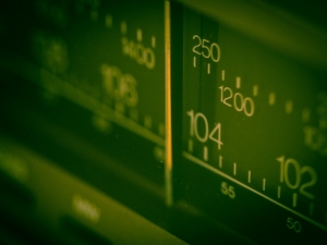 frequency-949236_960_720